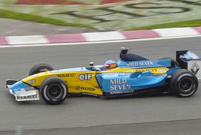 Após a modificação no carro, durante a temporada, o jogo virou e Fernando Alonso conseguiu até uma vitória no GP da Hungria