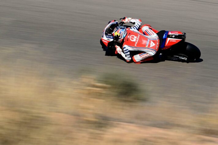 Jack Miller larga em quinto