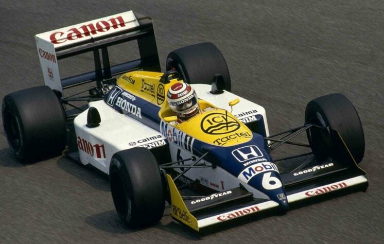 Após perder o título em 1986, a Williams atualizou o FW11 para FW11B e foi campeã de pilotos com Nelson Piquet, além de assegurar o título de equipes também