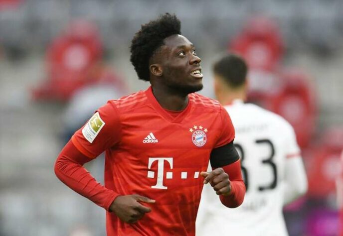 7° lugar: Alphonso Davies (lateral-esquerdo - Canadá - 21 anos - Bayern de Munique) - valor de mercado: 122,3 milhões de euros (R$ 788,8 milhões)