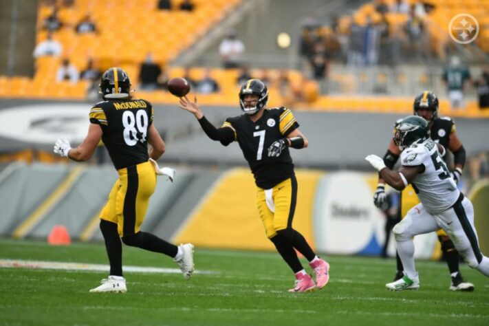 6º Ben Roethlisberger - Alguém diz que ele voltou de um ano parado por lesão? Big Ben está soltando o braço e confiante como nunca. 