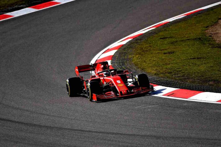 Sebastian Vettel voltou a cair no Q2 em Nürburgring