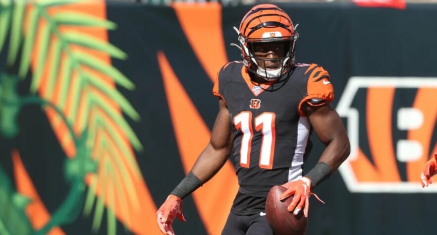 John Ross não produziu o que dele se esperava em Cincinnati. Um recomeço pode fazer bem ao wide receiver.