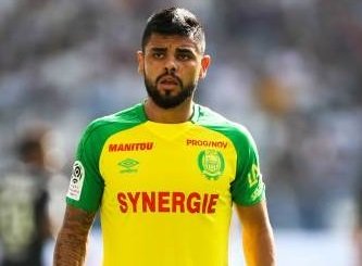 Lucas Lima - O lateral-esquerdo brasileiro de 29 anos está no Al Ahli, da Arábia Saudita desde agosto do ano passado. Em sua trajetória, já defendeu Internacional, Botafogo e o Nantes, da França. Seu valor de mercado é de seis milhões de euros (cerca de 39 milhões de reais), segundo o Transfermarkt. 