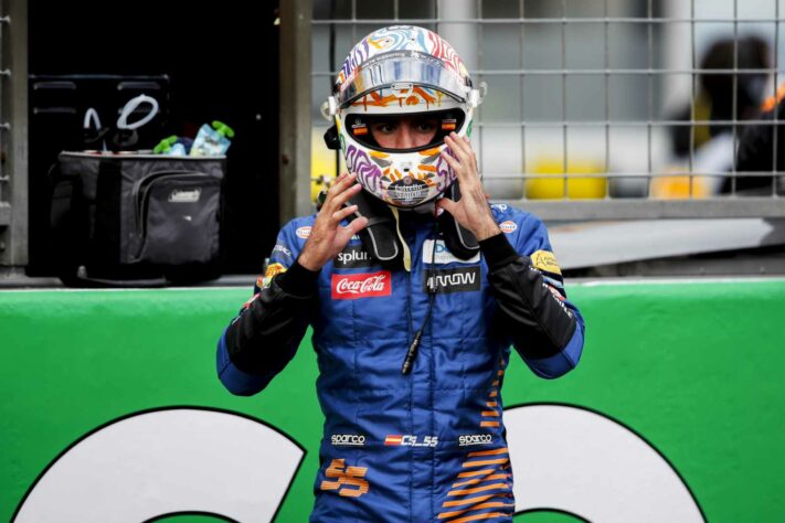 Carlos Sainz terminou no quinto lugar 
