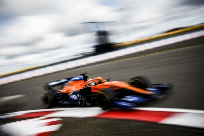 Piloto espanhol da McLaren vai largar apenas em 10º