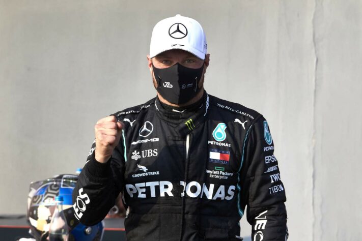 Valtteri Bottas garantiu a 15ª pole na carreira, a quarta em 2020