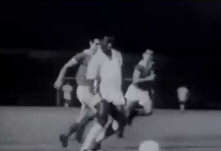 "Ninguém tratou a bola melhor do que Pelé" - FIORI GIGLIOTTI, locutor esportivo.
