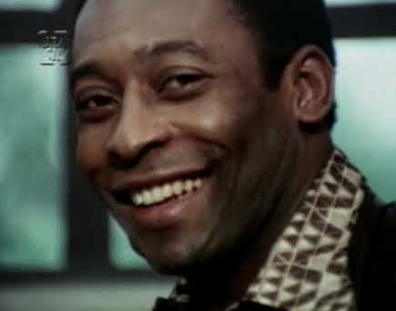 No ano de 1979, o "Rei" voltou às telas como ele mesmo. No filme "Os Trombadinhas", dirigido por Anselmo Duarte (que se consagrou com "O Pagador de Promessas", vencedor da Palma de Ouro em Cannes), Pelé ajuda empresários a fazerem um trabalho no qual tentam tirar menores de rua da marginalidade, agindo com a polícia em uma operação na qual tenta desbaratar uma quadrilha de infratores. O roteiro foi feito pelo camisa 10 e pelo escritor Carlos Heitor Cony.