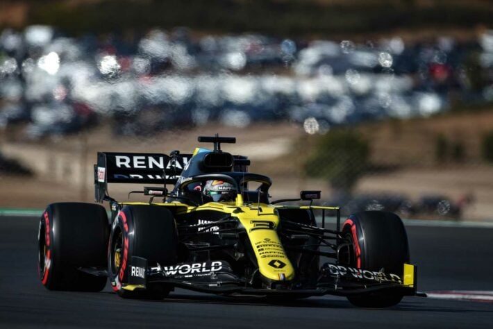 Daniel Ricciardo chegou no Q3 e larga na décima colocação