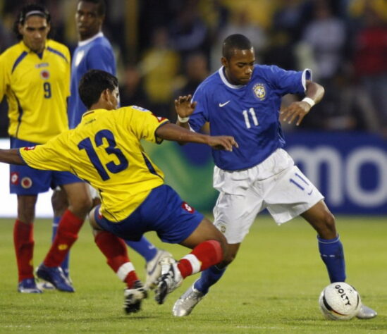 Ainda jovem, Robinho só não era titular da equipe de Parreira por falta de espaço. Mesmo assim, era peça importante durante a segunda etapa das partidas. Em um treinamento antes da partida contra Gana, pelas oitavas de final, o atacante sentiu uma fisgada na coxa direita. Robinho ficou de fora das oitavas, mas ainda não tinha se recuperado para o duelo diante da França. Sem condições de atuar por muito tempo, Robinho jogou apenas 11 minutos e não pode ajudar o Brasil na partida da eliminação.