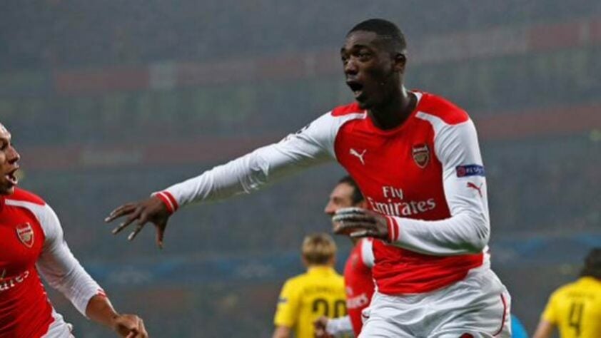Sanogo, atacante marfinense, está sem time desde que deixou o Toulouse, da França. Ele, que já passou pelo Arsenal, vale dois milhões de euros (cerca de 13 milhões de reais), segundo o Transfermarkt.