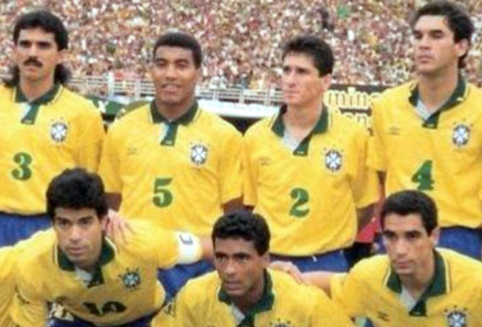 17/07/1993: Em jogo realizado em Guayaquil, Equador, o Brasil tinha um super time, formado por nomes que impunham respeito a Seleção, como Taffarel, Branco e Bebeto. Porem a seleção brasileira não saiu do zero contra a frágil seleção equatoriana. Entretanto, já sabemos como termina essa Eliminatórias para a Copa de 1994, com o Brasil levantando a taça do tetracampeonato.