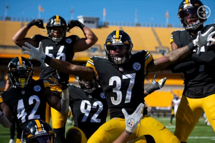 Melhor defesa da NFL e ainda invictos, o Pittsburgh Steelers vai dar trabalho na temporada.
