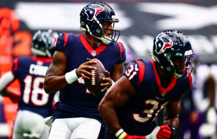 Um time com Deshaun Watson não pode estar sem vencer após quatro semanas, Até por isso o Houston Texans demitiu seu treinador.