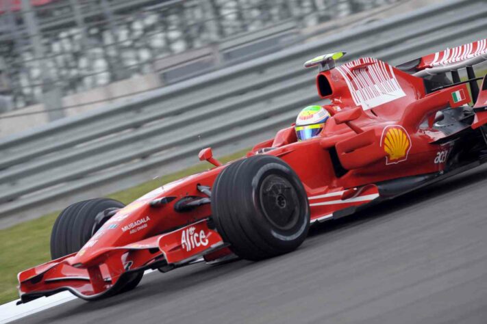 Em 2008, o GP da Turquia passou a acontecer no começo do campeonato. Lá estava Massa novamente na pole.