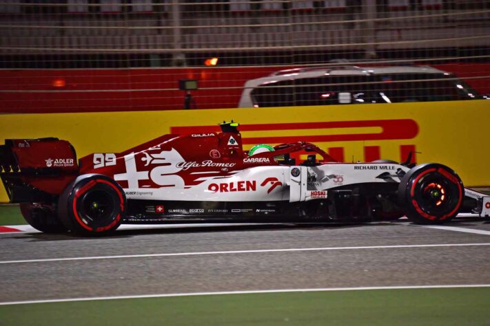 16º - Antonio Giovinazzi (Alfa Romeo) - 2.52: Não fez nada e ainda foi pior que Kimi.