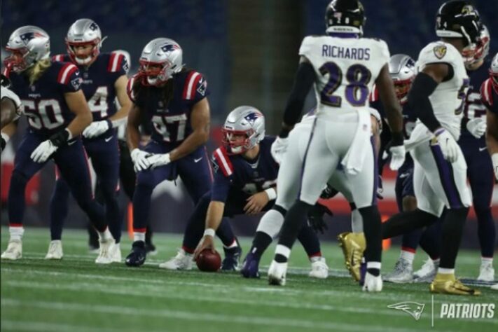 17° New England Patriots - Uma improvável vitória frente aos Ravens nos lembra que não se pode duvidar de Bill Belichick.