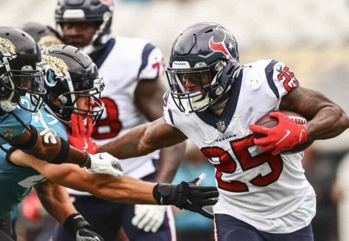 26º Houston Texans - Podem se orgulhar de serem melhores que os Jaguars. Varreu o rival de divisão na temporada.