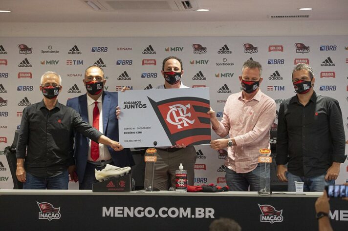 A diretoria do Flamengo e o técnico Rogério Ceni