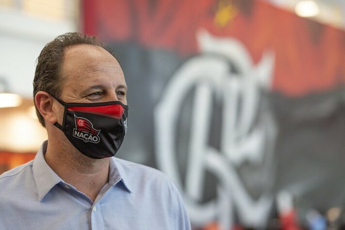 Rogério Ceni no CT do Ninho do Urubu