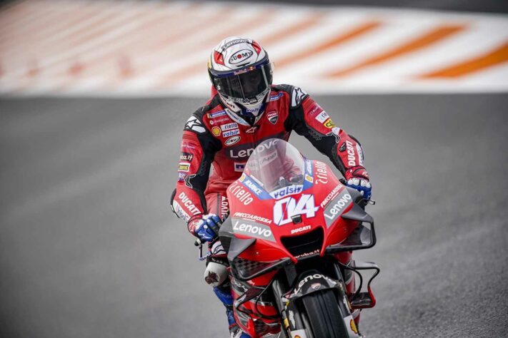 Andrea Dovizioso ficou em 12º