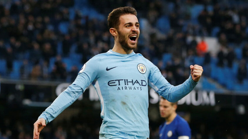 ESQUENTOU - O Manchester City está passando por uma pequena reformulação. Gabriel Jesus e Bernardo Silva estão cada vez mais perto de mudarem de clube. Por outro lado, Mahrez e Sterling seguem buscando um novo time, mas dificilmente deixarão o clube.