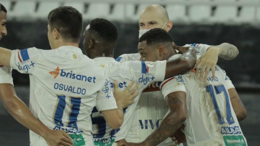 5º - Fortaleza: 9 vitórias, 3 empates e 1 derrota em 13 jogos / 76,9% de aproveitamento