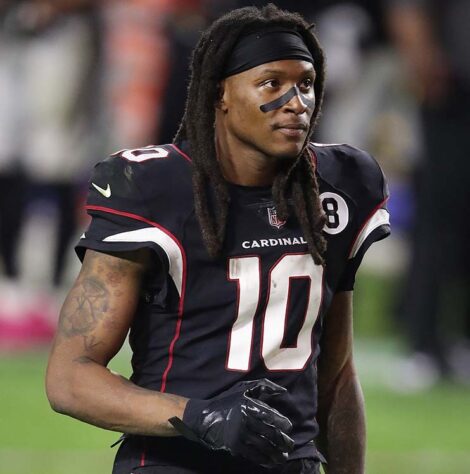 33º - DeAndre Hopkins (Futebol Americano): receita em 2020 - 39 milhões de dólares (aproximadamente R$ 199,79 milhões)