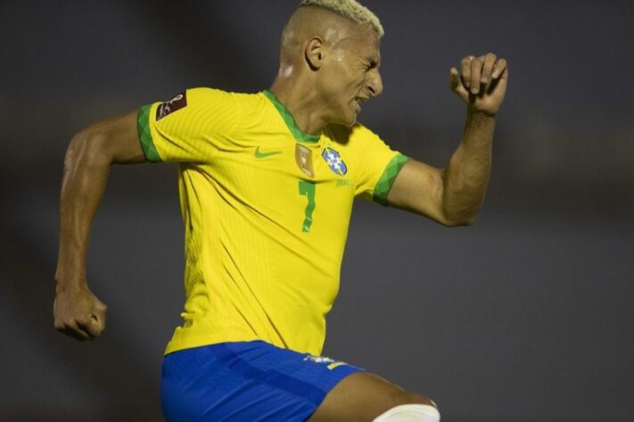 Richarlison - Com o gol marcado contra o Uruguai nessa semana, o Pombo chegou aos 8 feitos e ganhou a quinta colocação entre os artilheiros.