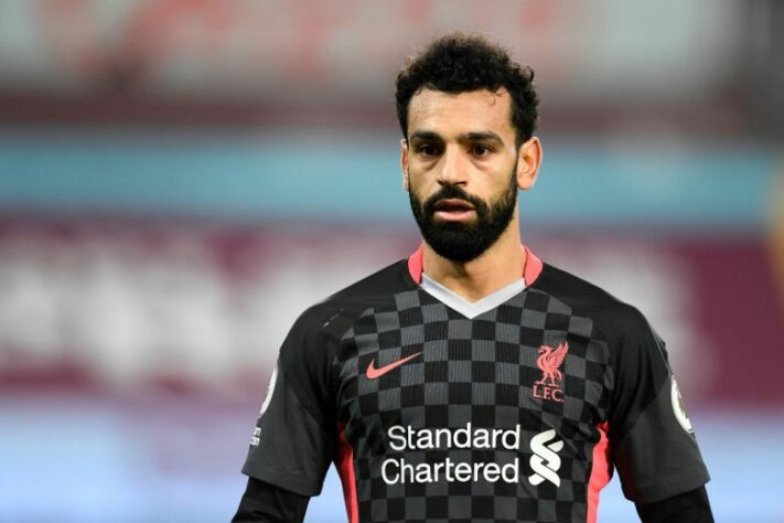 ESQUENTOU - Segundo o The Times, o agente de Mohamed Salah teria feito uma pedida de um novo salário de 400 mil libras semanais ao Liverpool e isso voltou a travar as negociações, pois o valor está acima do teto estipulado pelos Reds.