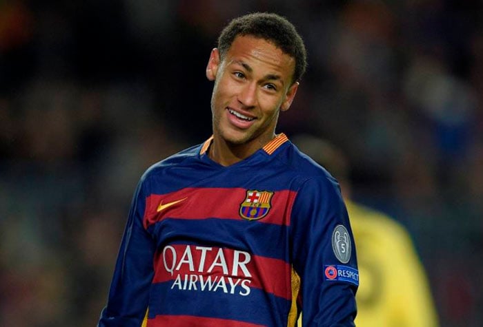 A passagem do Neymar pelo time catalão foi bastante vitoriosa. O atacante conseguiu conquistar todas competições possíveis e suas atuações pela equipe lhe renderam duas nomeações para o top 3 dos melhores jogadores do mundo.