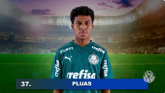 37 - Erick Pluas