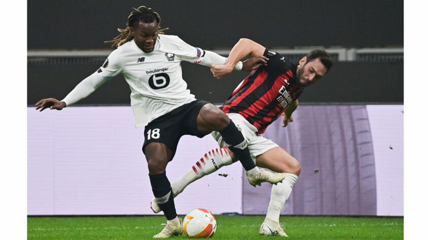 ESQUENTOU - É esperado que o meia Renato Sanches seja contratado pelo Milan na próxima temporada para suprir a saída de Kessie do elenco, de acordo com o L'Equipe.