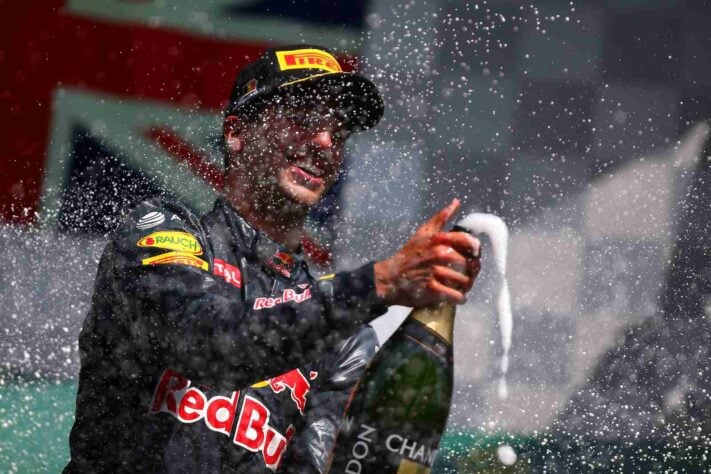 No GP da Bélgica, Ricciardo voltou a subir no pódio e fez o shoey