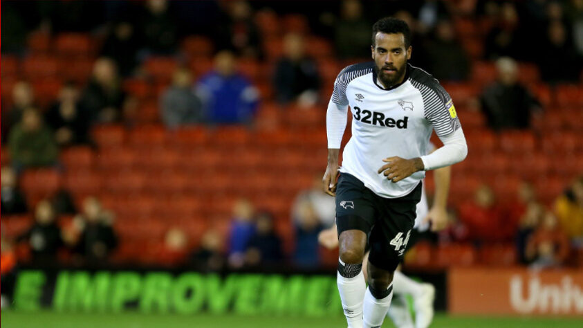 Tom Huddlestone (34 anos) - Seleção: Inglaterra - Último clube: Derby County - Sem contrato desde julho de 2020 - Valor: 500 mil euros.