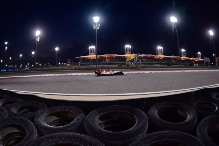 Giovinazzi bateu na trave na hora de ir ao Q2