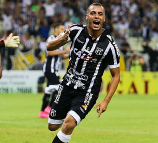 20º - CEARÁ - O Vozão teve 31,1 milhões de reais em receitas na venda de jogadores, como a do atacante Arthur Cabral (foto) ao Palmeiras.