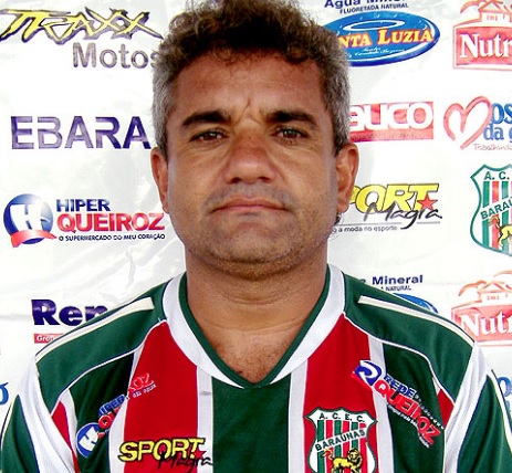 Ex-jogador do Baraúnas e que se destacou na campanha da Copa do Brasil de 2005, CÍCERO RAMALHO decepcionou nas urnas de Quixadá (CE). Candidato a vereador pelo Patriota, teve 73 votos e será suplente.