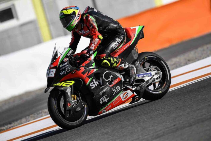 Lorenzo Savadori disputou a primeira corrida com a Aprilia