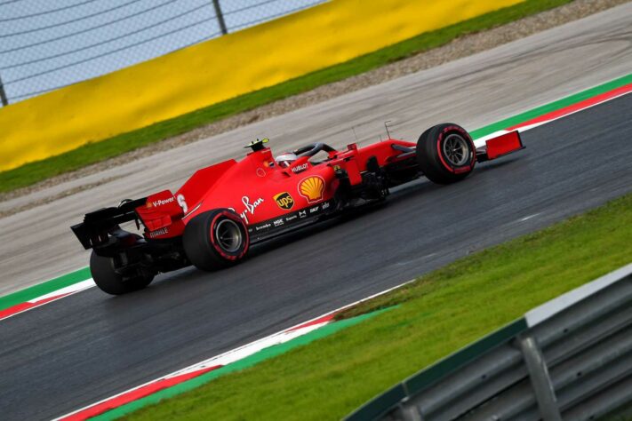 Charles Leclerc surpreendeu muito na sexta-feira em Istambul.