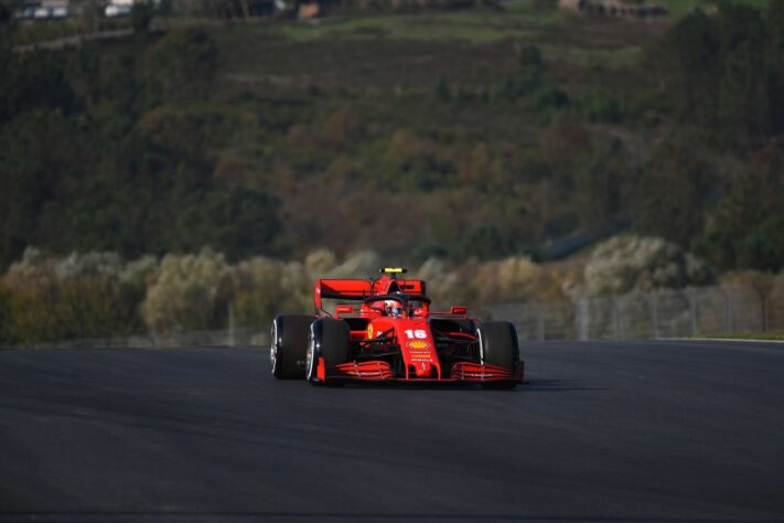 Leclerc está na quinta posição no campeonato.