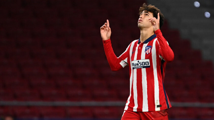 20 - João Félix teve uma temporada de altos e baixos no Atlético de Madrid. O valor de mercado do atacante português, de 21 anos, é de 80 milhões de euros (R$ 492 milhões).  