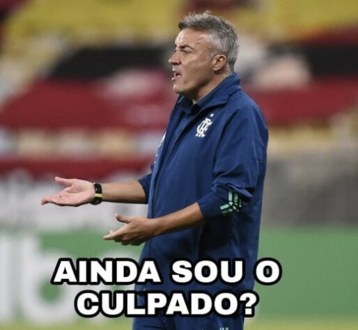 Cheirinho de volta? Flamengo e Rogério Ceni sofrem com memes após adeus na Copa do Brasil