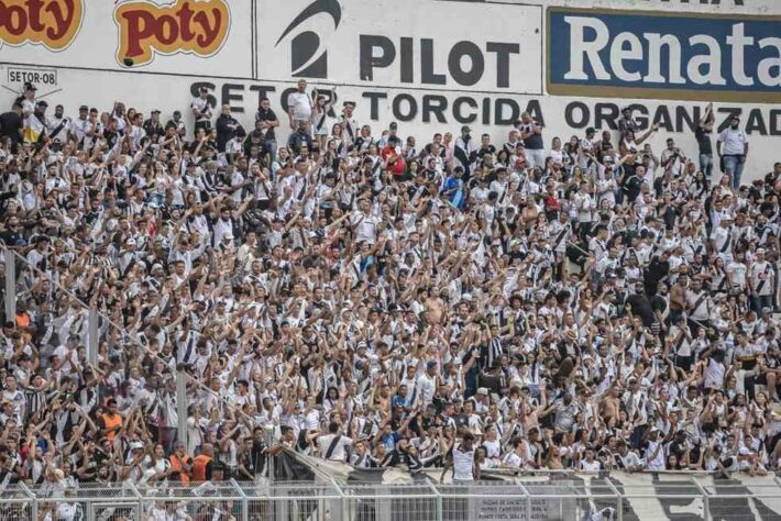 20º: Ponte Preta - 432 pontos 362 jogos