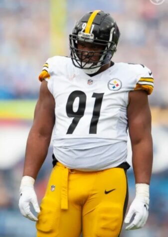 7º Stephon Tuitt - 6 sacks