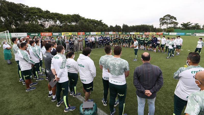 1 – União - Em seu primeiro dia de trabalho na Academia de Futebol, Abel convocou todos os funcionários do CT (desde a equipe de segurança e limpeza, passando por jogadores, a até mesmo o presidente) para uma reunião, a fim de selar um pacto entre todos para se comprometerem com o clube em busca do sucesso no restante da temporada. Tal gesto foi muito elogiado nos bastidores alviverdes, e o português começou a conquistar a confiança de todos a partir daquele momento.