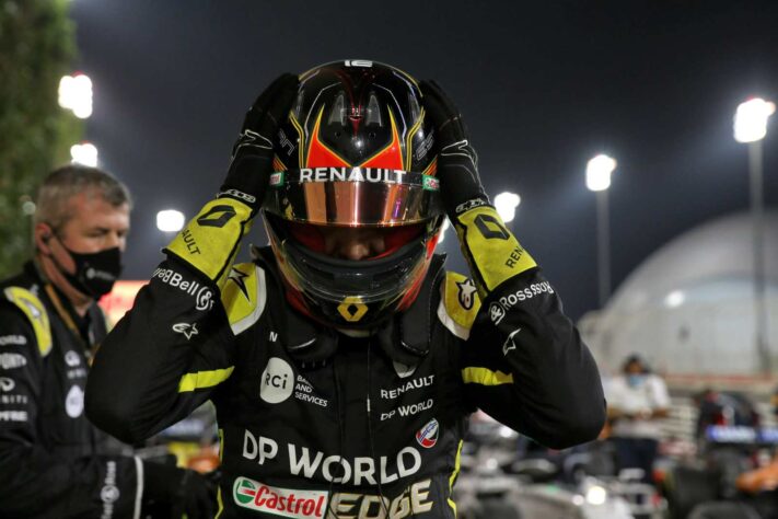 Esteban Ocon, da Renault, foi ao pódio no GP de Sakhir.