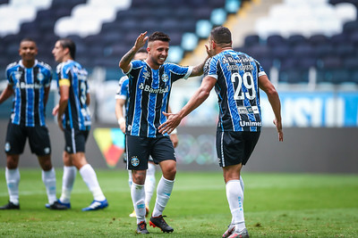 4º colocado – Grêmio (40 pontos) – 23 jogos / 10% de chances de título; 84% para vaga na Libertadores (G6); 0.00% de chance de rebaixamento.