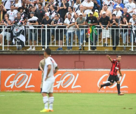 2013 - Após dois bons anos, os problemas financeiros do clube voltaram a aparecer com mais força e depois de uma fraca campanha no Brasileirão, o Cruz-Maltino foi rebaixado pela segunda vez em sua histona. Com uma briga generalizada entre torcedores do Athletico-PR e do Vasco na Arena Joinville, o time carioca foi goleado por 5 a 1, resultado que sacramentou a queda.